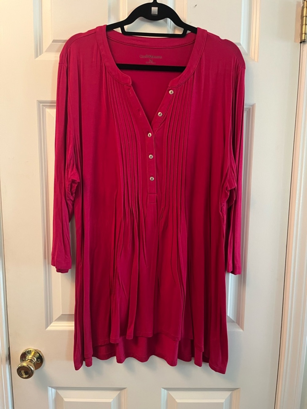 Croft & Barrow Women's Bright Fuchsia Pintuck Button Tunic